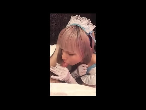 ❤️ Јапански идол [маиука], костим француске собарице, први део, пушење и дркање са лосионом ☑ Јебање код нас ❌