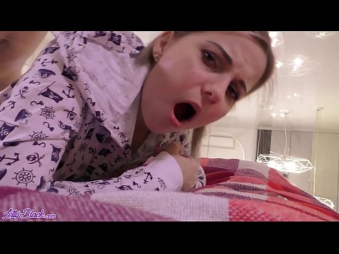 ❤️ Секси мама гута и прегостил секс - сперма изблиза ☑ Јебање код нас ❌